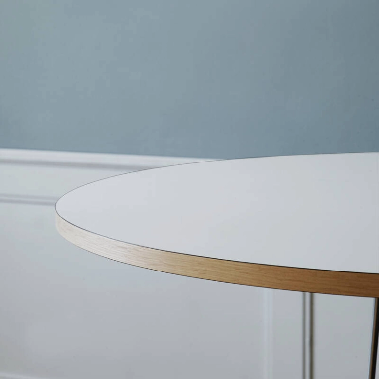 Table E020 EMBRACE Chêne huilé blanchi/ blanc CARL HANSEN