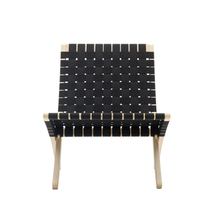 Fauteuil MG501 CUBA Chêne savonné/ noir CARL HANSEN