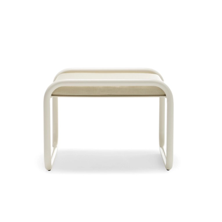 Pouf extérieur Repose-pieds LOCUS SOLUS 1964 Beige RAL 1013 JACQUEMUS & EXTETA