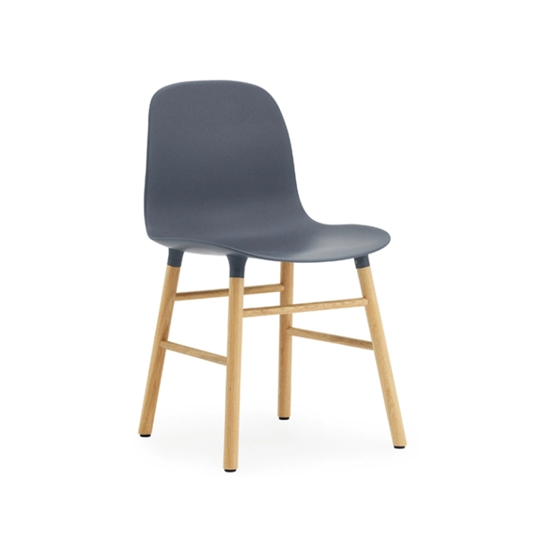 Chaise FORM CHAIR Bleu foncé Normann Copenhagen