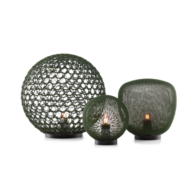 Lampe à poser MADAME LATOQUE Ø 40 Mousse TRIBU