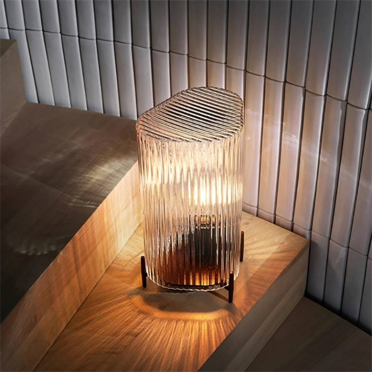 Lampe à poser PUTKI Transparent IITTALA