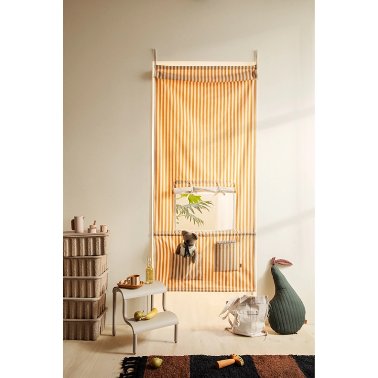 Siège enfant Marchepied UP STEP Noir FERM LIVING