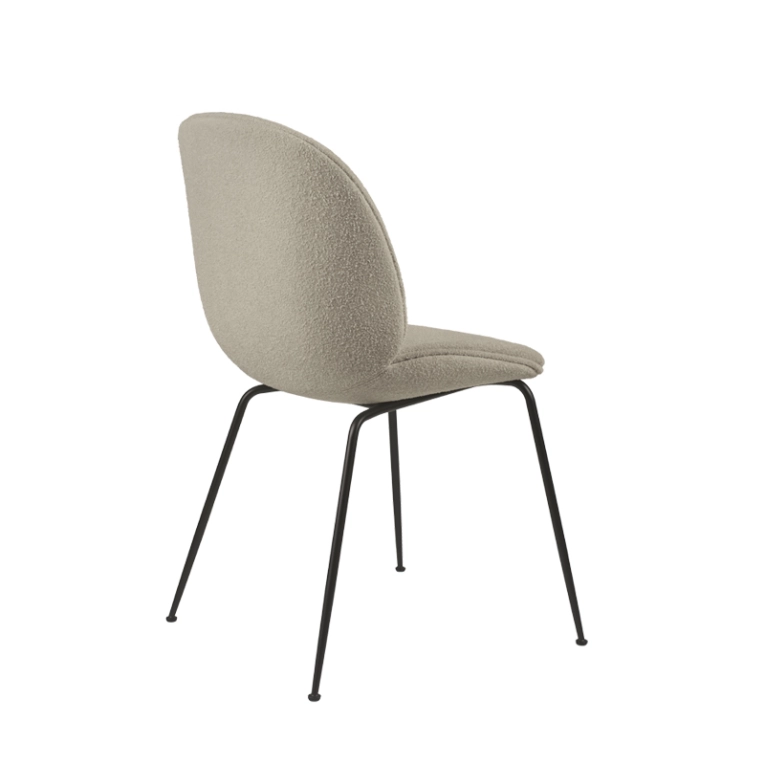 Chaise BEETLE Light Bouclé Light Bouclé 008 GUBI