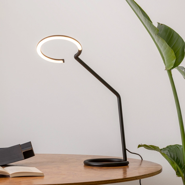 Lampe à poser VINE T Noir ARTEMIDE