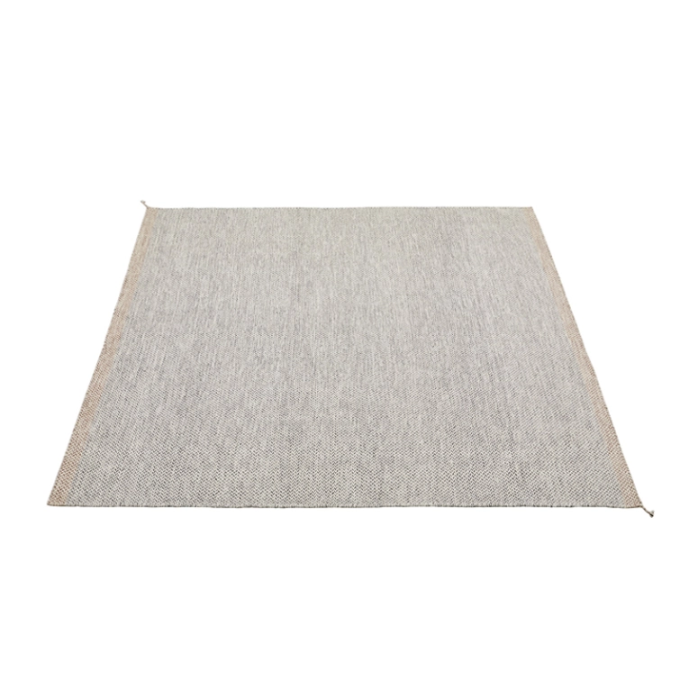 Tapis Tapis PLY 280x280 Noir et blanc MUUTO