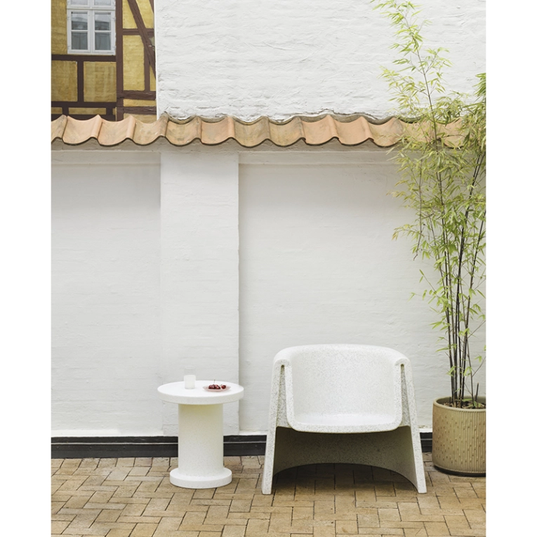 Table d'appoint guéridon BIT SIDE Blanc Normann Copenhagen