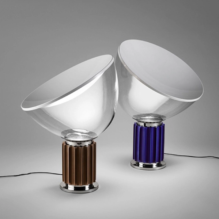 Lampe à poser TACCIA SMALL Noir FLOS