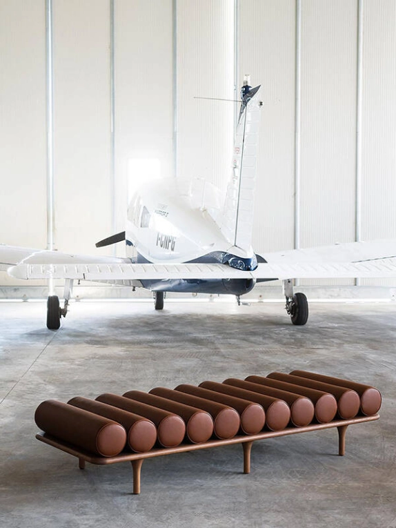 Canapé FIVE TO NINE DAYBED Cuir Aniline 02 TACCHINI