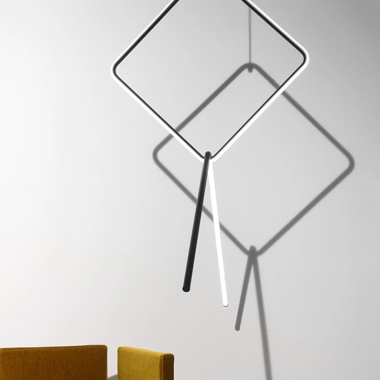 Suspension ARRANGEMENTS Composition 2 Noir mat FLOS