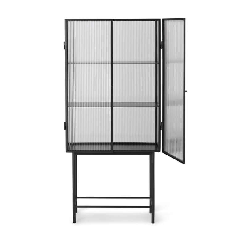 Meuble de rangement Vitrine HAZE verre cannelé Noir FERM LIVING