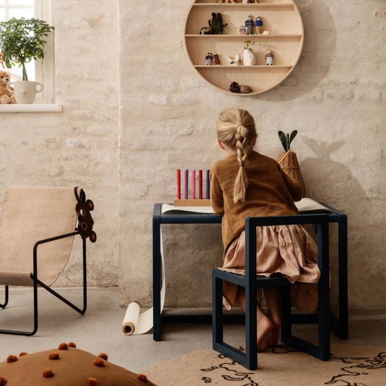 Table enfant Table enfant LITTLE ARCHITECT Rouge coquelicot FERM LIVING