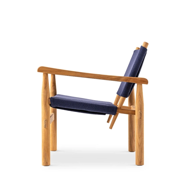 Fauteuil extérieur DORON HOTEL OUTDOOR Kemi bleu 371 CASSINA