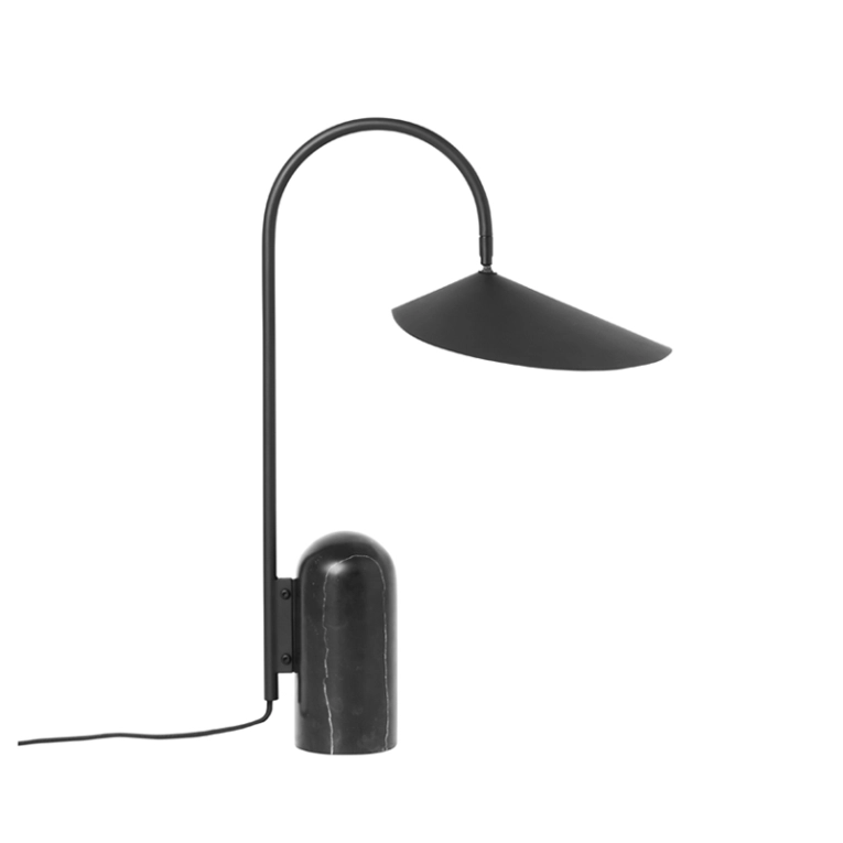 Lampe à poser ARUM Noir FERM LIVING