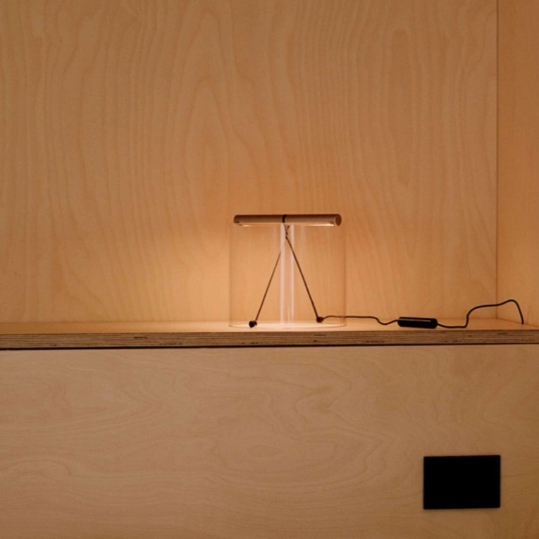 Lampe à poser TO-TIE T1 Noir anodisé FLOS