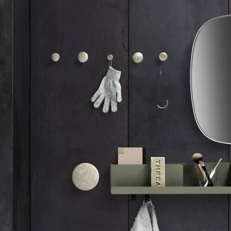 Patère Design Set de 5 patères DOTS METAL Noir MUUTO