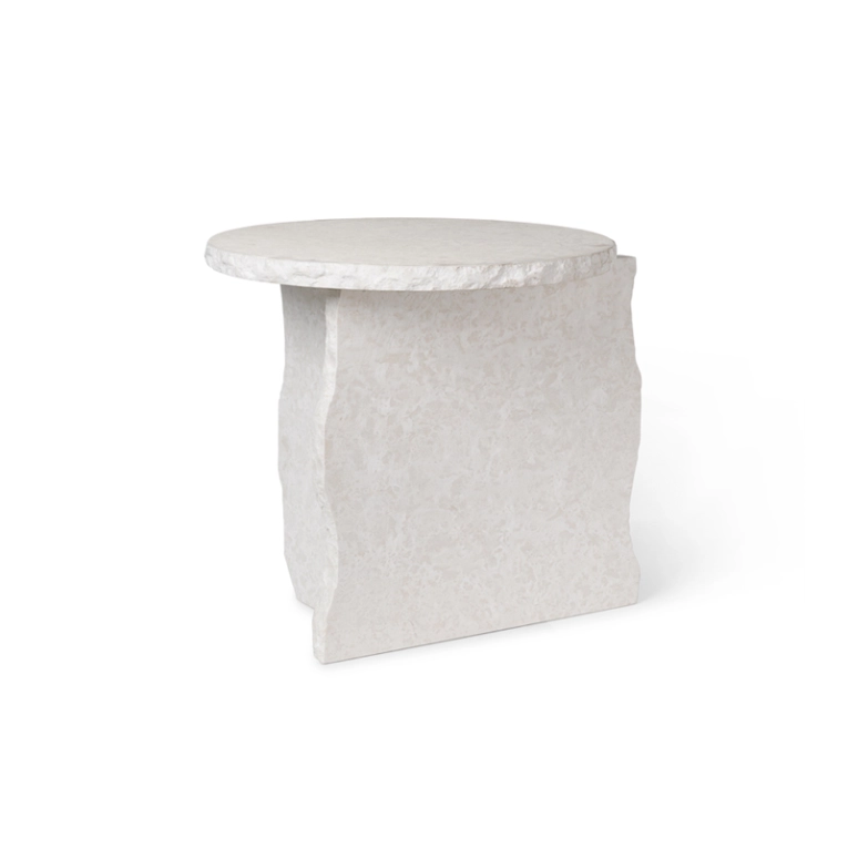 Table d'appoint guéridon MINERAL SCULPTURAL Blanc FERM LIVING
