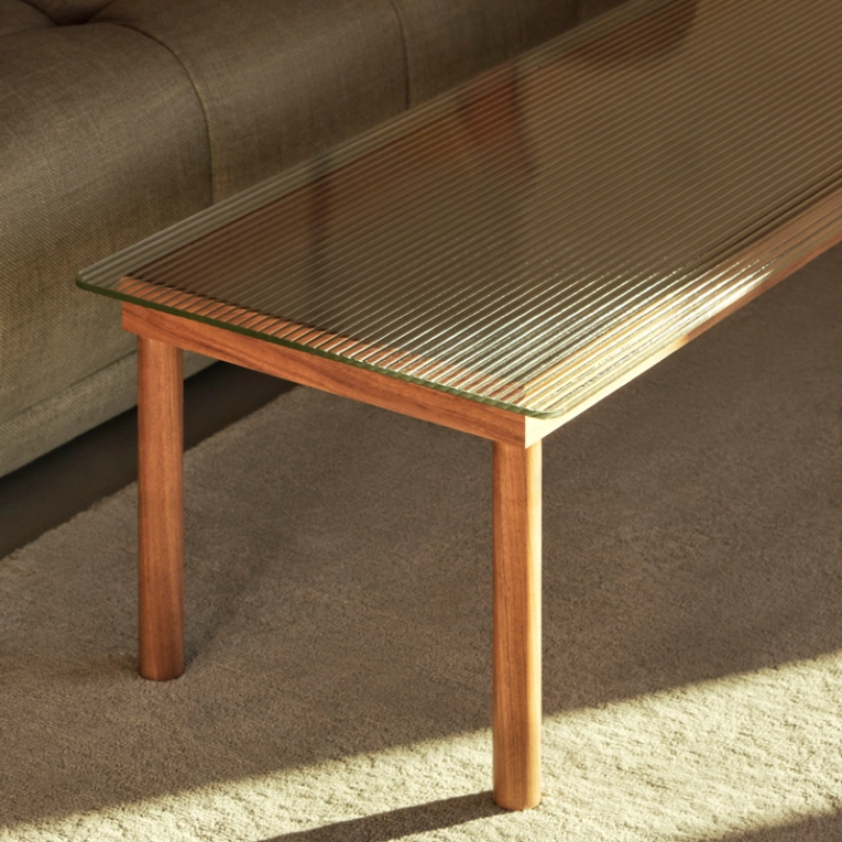 Table basse KOFI 140x50 Chêne/ verre cannelé transparent HAY