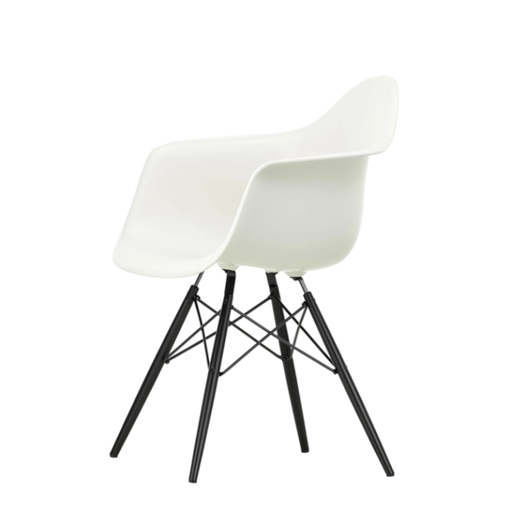 Chaise EAMES PLASTIC ARMCHAIR DAW Blanc VITRA