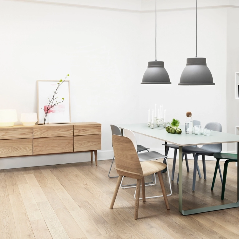 Meuble de rangement REFLECT Bahut large Noir MUUTO