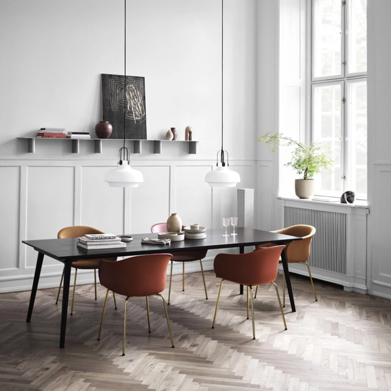 Chaise ELEFY JH28 Beige/ noir AND TRADITION