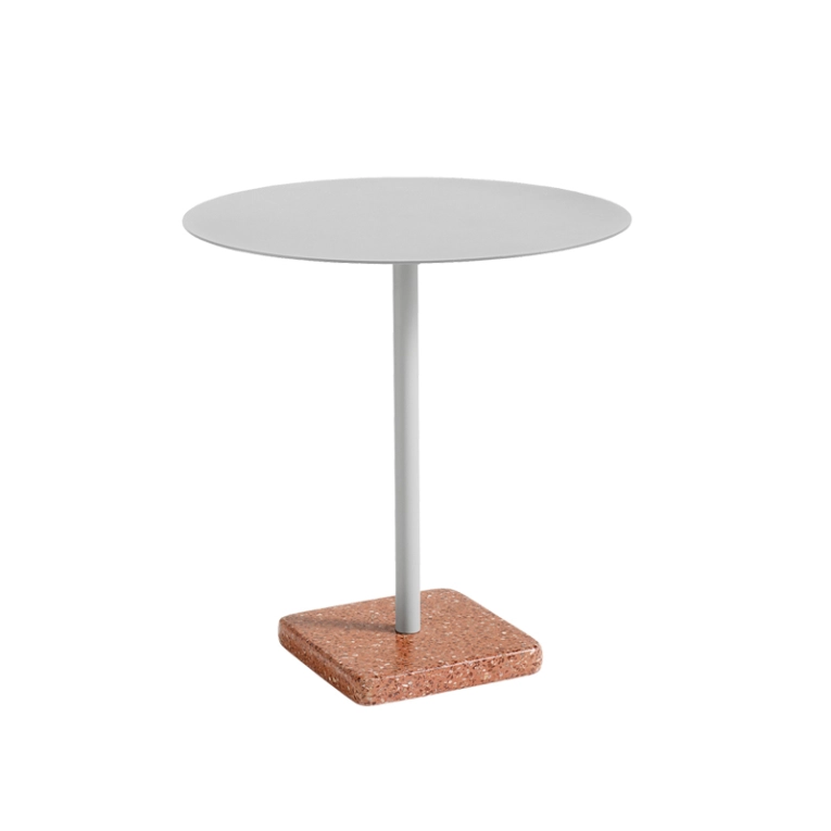 Table extérieur TERRAZZO Ø 70 Gris clair/ terrazzo rouge HAY