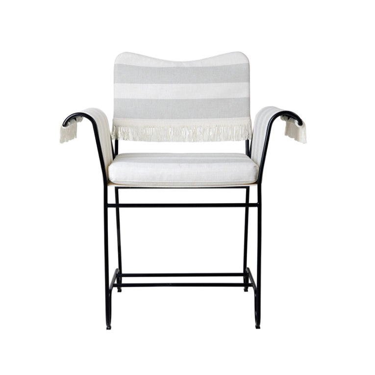 Fauteuil extérieur TROPIQUE avec franges Leslie Stripe 20 GUBI
